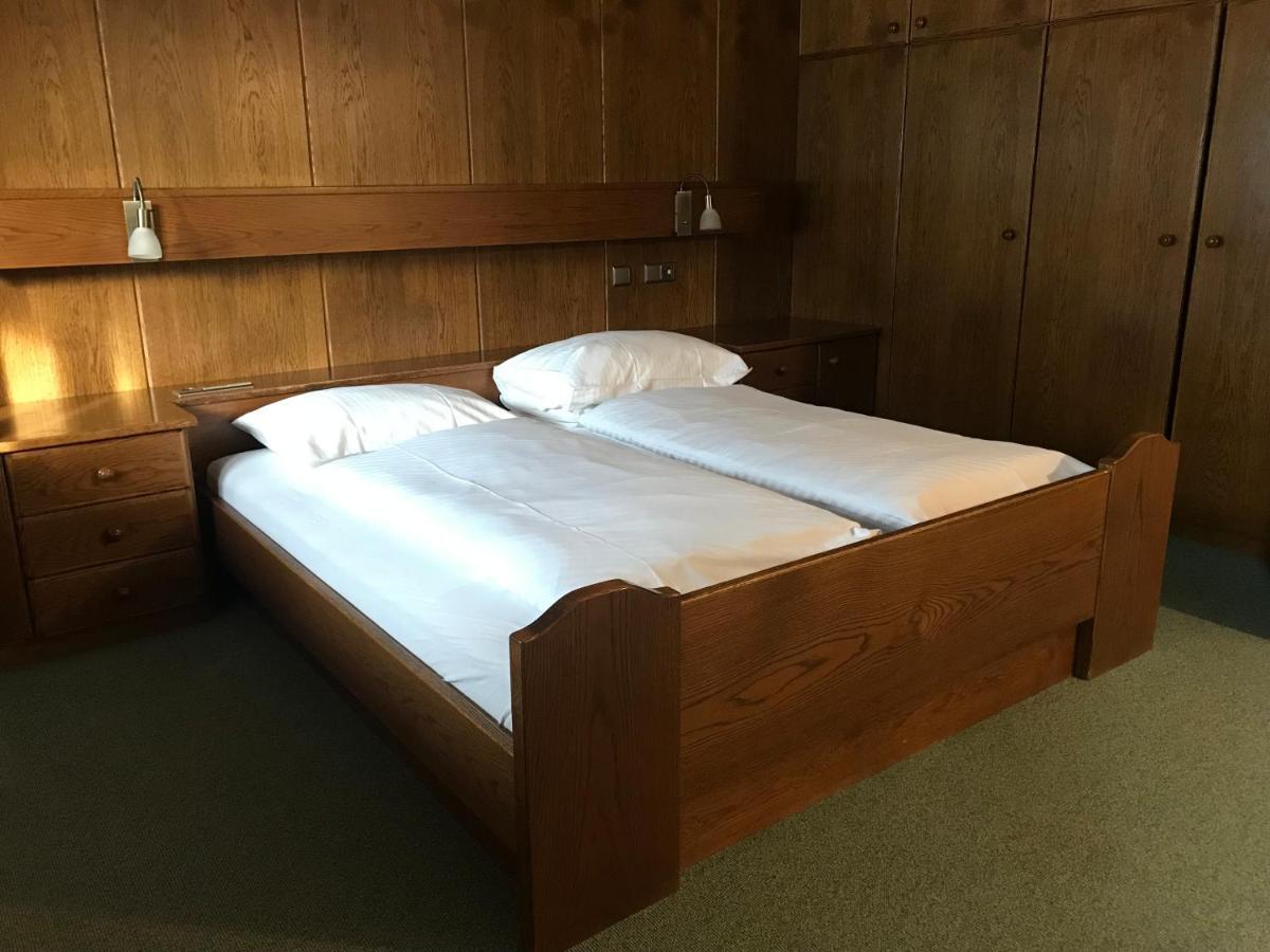 Niki Appartments Innichen Exteriör bild